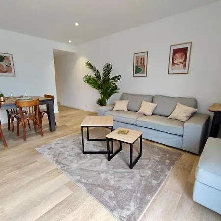 Semesterbostad Domaine Des Hugons