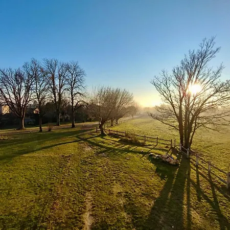 Domaine Des Hugons Ferienhaus Prignac-et-Marcamps