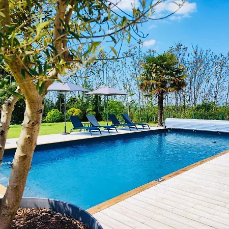Domaine Des Hugons Holiday home Prignac-et-Marcamps
