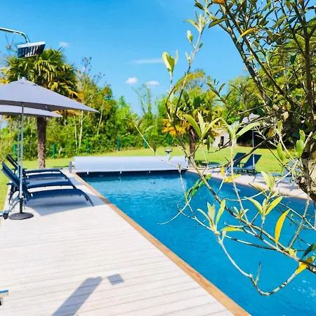 Domaine Des Hugons Ferienhaus
