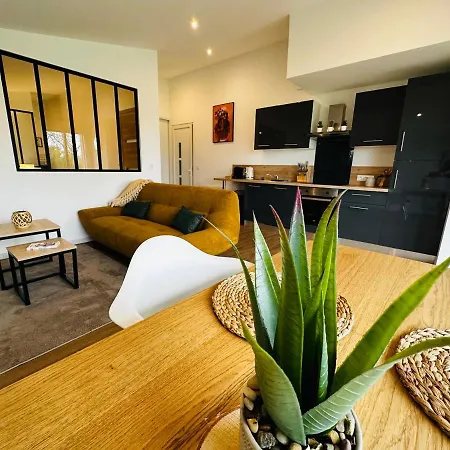 Holiday home Domaine Des Hugons