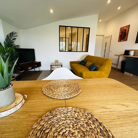 Domaine Des Hugons Holiday home *