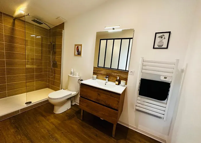 Nyaraló Domaine Des Hugons